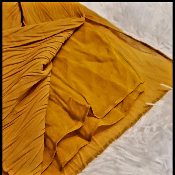 NWT Massimo Dutti yellow top - Picture 5 of 11